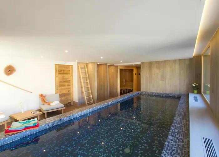 Neige Et Soleil By Leavetown Vacations *