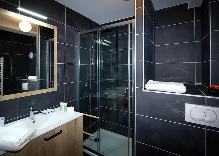 Neige Et Soleil By Leavetown Vacations